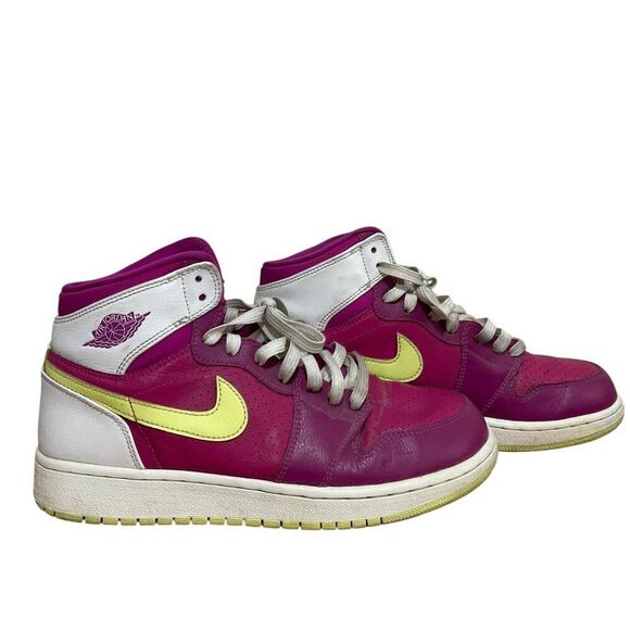 Nike 332148-509 Air Jordan 1 Retro High Fuchsia Flash Girls Size 6.5Y - Picture 1 of 6
